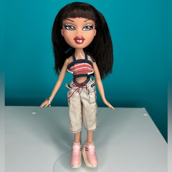 Bratz Beach Party Jade 2002 Limited Edition Doll With Outfit - Picture 1 of 8